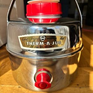 Knapp Monarch Vintage Stainless Steel Hot/Cold 1 gallon Therma-A-Jug